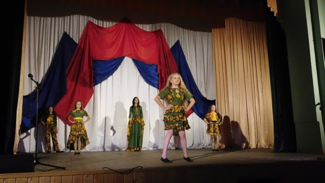 Театр моды "Дарьюшка" в гостях МДК